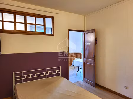 vente appartement 2 pièces 53m2 pau 64000 - 96000 € - surface privée
