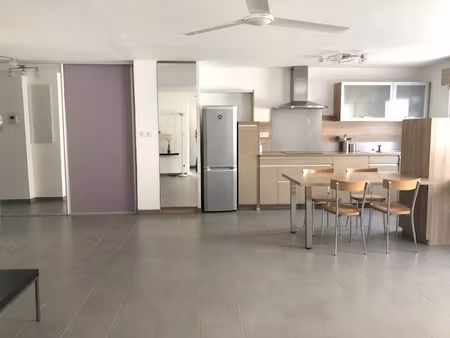 location meublée appartement 3 pièces 74 m² à aix-en-provence (13090)  1 367 €