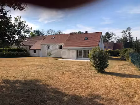 location maison 8 pièces 188.74 m² à charbuy (89113)  1 200 €