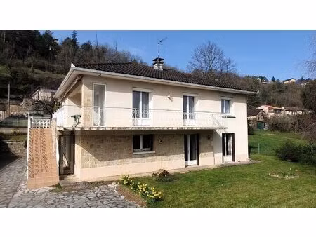 maison villefranche de rouergue 7 pièce(s) 174 m2