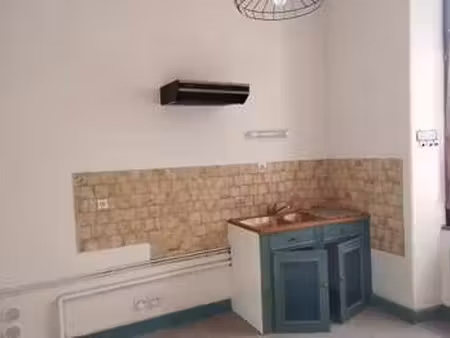location appartement 2 pièces à seignelay (89250) : à louer 2 pièces / 49m² seignelay
