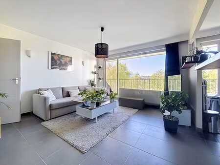 agréable appartement 1ch + terrasse !