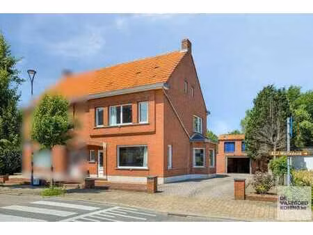 charming home with 3-4 bedrooms in langdorp