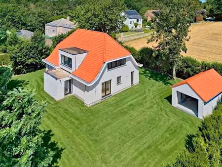 tervuren- villa neuve 4 façades de +/- 165m² avec 4 ch /3 sd