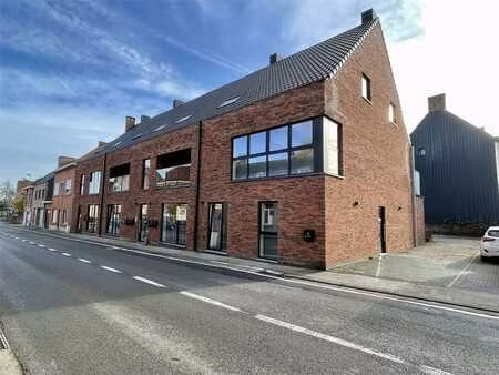 ruim 1 slpk. appartement met groot terras en staanplaats