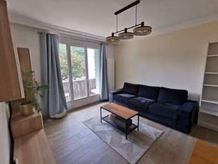 location appartement 2 pièces meublé à grenoble (38000) : à louer 2 pièces meublé / 51m² g