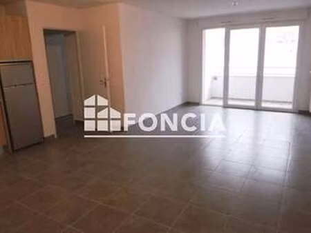 location appartement 3 pièces à nantes (44000) : à louer 3 pièces / 67m² nantes