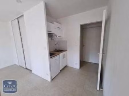 location appartement t1 à angers centre (49000) : à louer t1 / 24m² angers centre