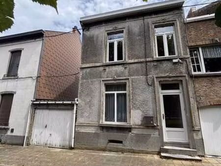 maison d’habitation avec jardin.