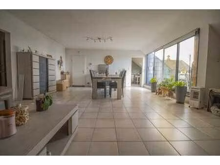 superbe appartement avec terrasse au centre de binche