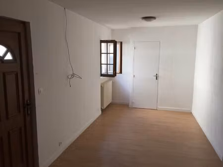 studio 22 m2 situé à ivors