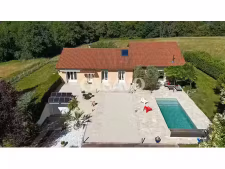 vente propriété 5 pièces 178 m² à les côtes-d'arey (38138)  566 000 €