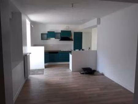 location maison à guilliers (56490) : à louer / 102m² guilliers