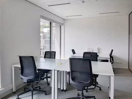 espace de bureau conçu pour 5 employés à spaces nieuw zuid