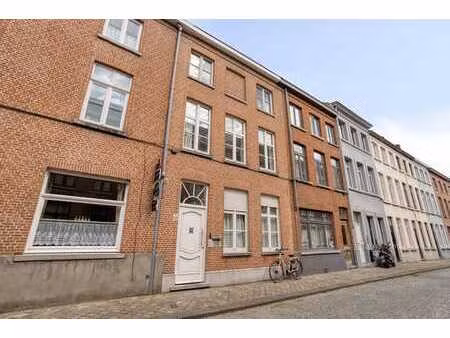 charmante maison à rénover à bruges près de la gare