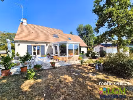 ? à vendre – maison familiale de 128 m² avec véranda et grande terrasse - 4 chambres - un.