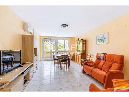 vente appartement 4 pièces 82 m² à echirolles (38130)  155 000 €