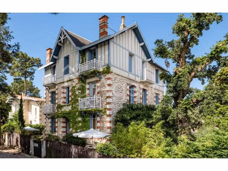vente maison 11 pièces 336 m² à saint-palais-sur-mer (17420)  1 560 000 €