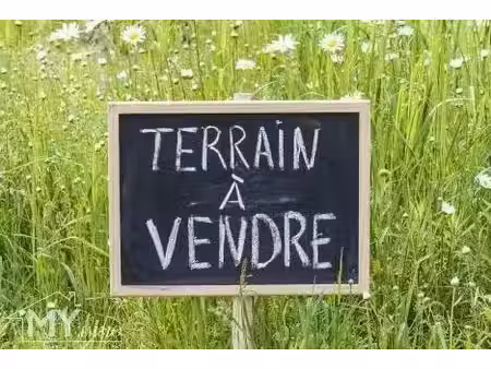 montcaret : terrain constructible plat