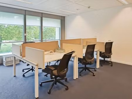 bien professionnel à louer à schaerbeek € 289 (lqgsu) - iwg | zimmo