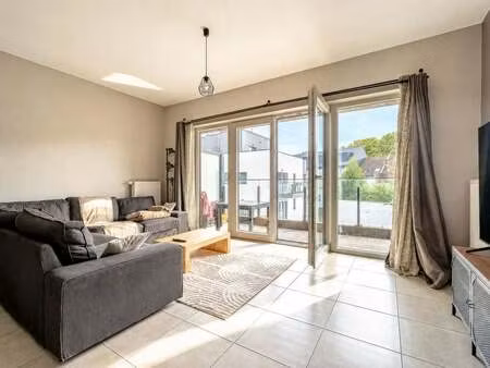appartement à louer à tournai € 830 (lqh92) - agence immobilière leclercq | zimmo