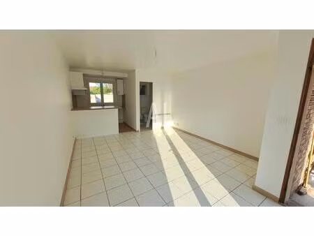 location d'un appartement 1 pièce (26 m²) à flins sur seine