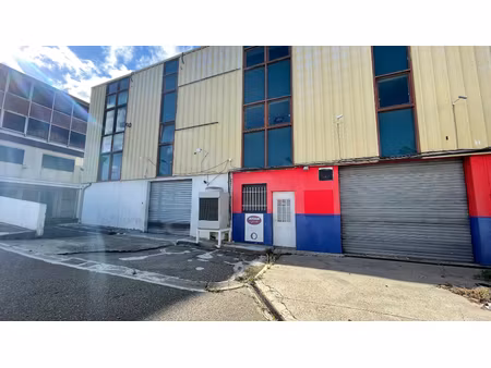 local commercial orgeval