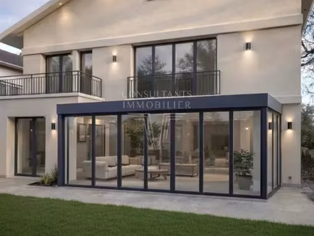 maison de luxe à vendre dans le quartier les bures