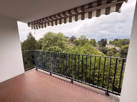 location appartement 3 pièces 79 m² à sainte-foy-lès-lyon (69110)