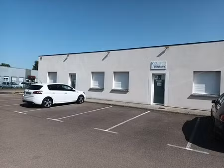 vente bureaux 150 m² à 300 m²