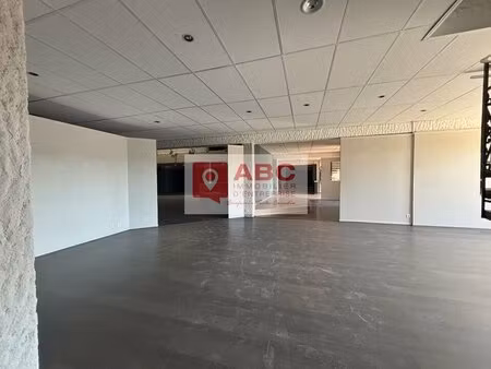 vente bureaux 74 m² à 470 m²