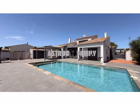 aigues-mortes - maison contemporaine - jardin piscine garage