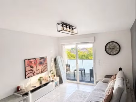 location meublée appartement 2 pièces 44 m² à bruges (33520)  949 €