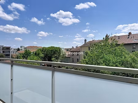 vente appartement 3 pièces 58 m² à venissieux (69200)  220 000 €