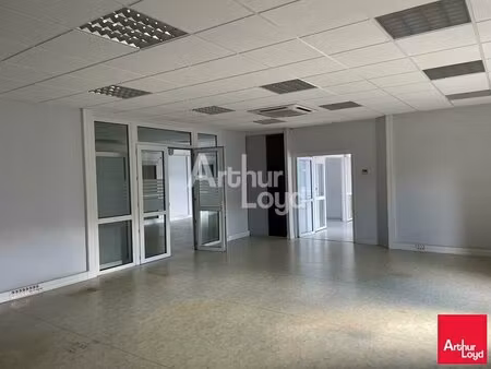 location bureaux 100 m² à 532 m²