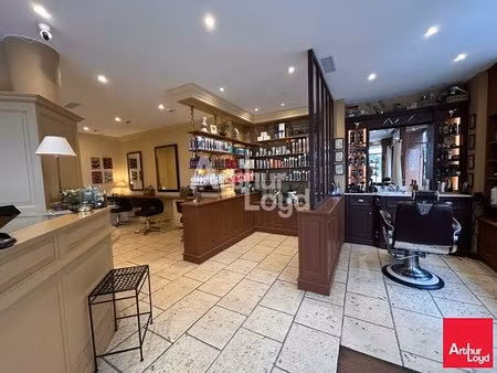 vente commerce blois 41000 160m²