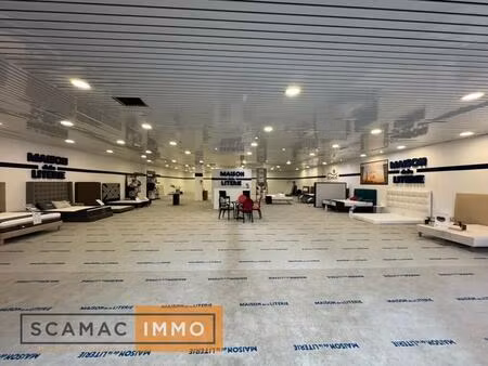 vente commerce pringy 77310 1147m²