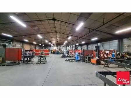 vente local d’activités ardentes 36120 4560m²
