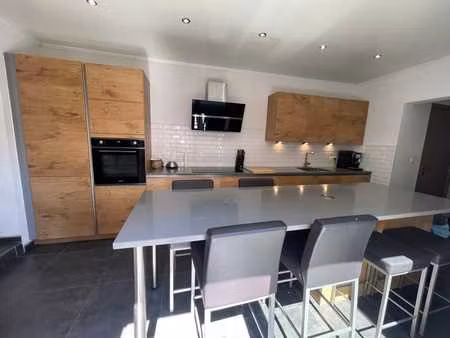 maison rénovée 3 chambres avec garage