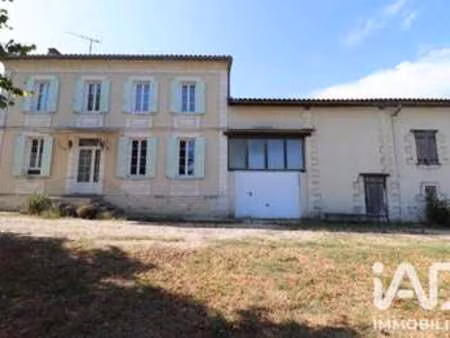 vente maison à saint-martin-de-coux (17360) : à vendre / 131m² saint-martin-de-coux