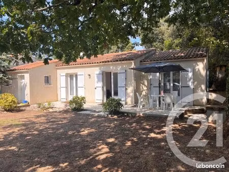 pavillon 4 pièces 90 m²