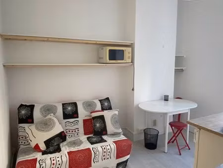 location studio meuble