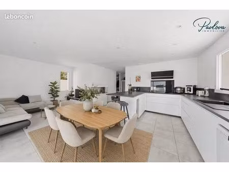 maison 5 pièces 115 m²