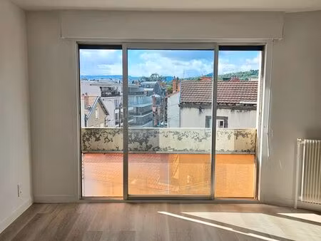 appartement 1 pièce 27m2
