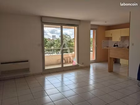 appartement 2 pièces 50 m²