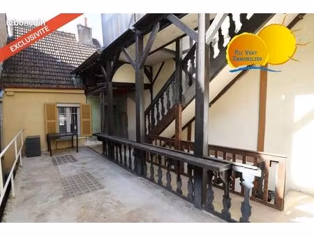 immeuble 7 pièces 128 m²
