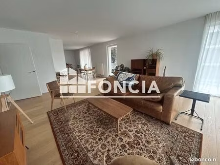 appartement 4 pièces 131 m²