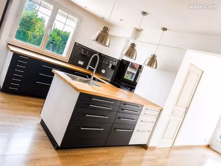location appartement t3 de standing - 90m² - terrasse  suite parentale & parking