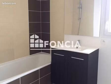appartement 3 pièces 64 m²