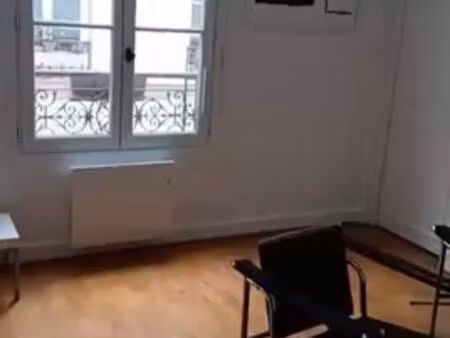 paris 3ᵉ marais - métro ligne 1 (saint paul) ligne 8 (chemin vert) - charmant 2 pièces meu